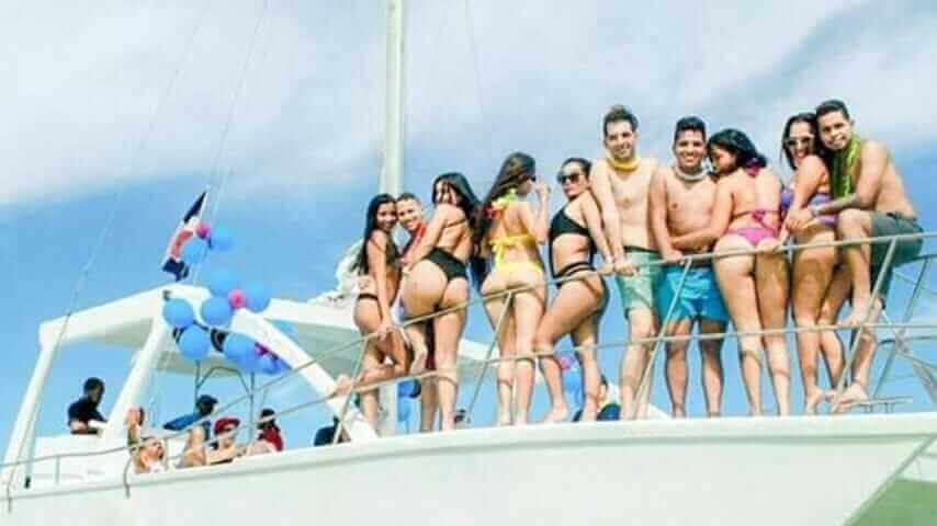 Catamaran Booze Cruise and Snorkeling